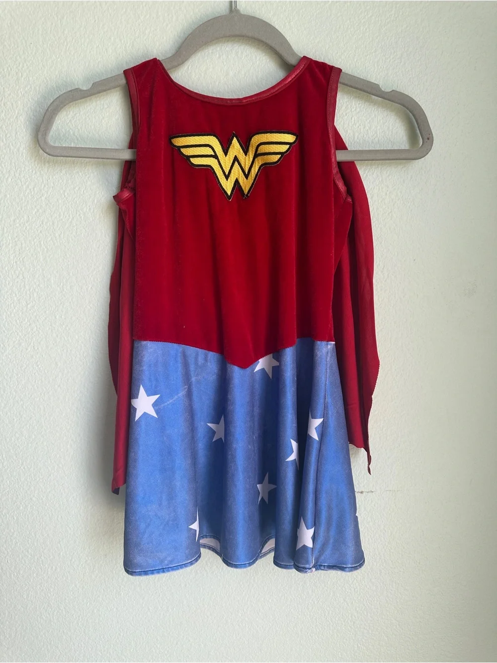Rubie’s Wonder Woman Costume Girls Medium Red Blue Cape